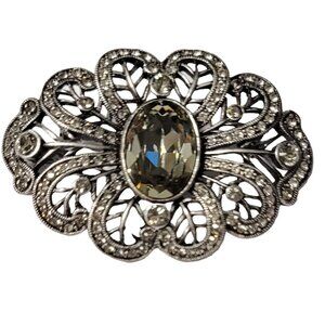 LaVintage Silver Tone Rhinestone Oval Victorian Style Brooch Pendant Signed M123